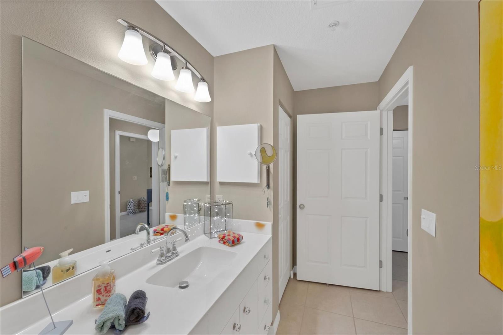 Image 23 of 51 For 119 Woodbridge Drive 102