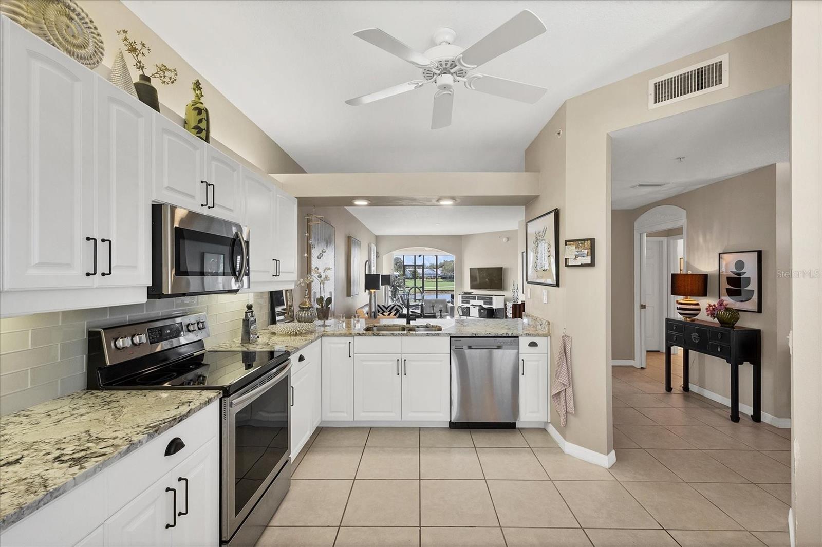 Image 9 of 51 For 119 Woodbridge Drive 102