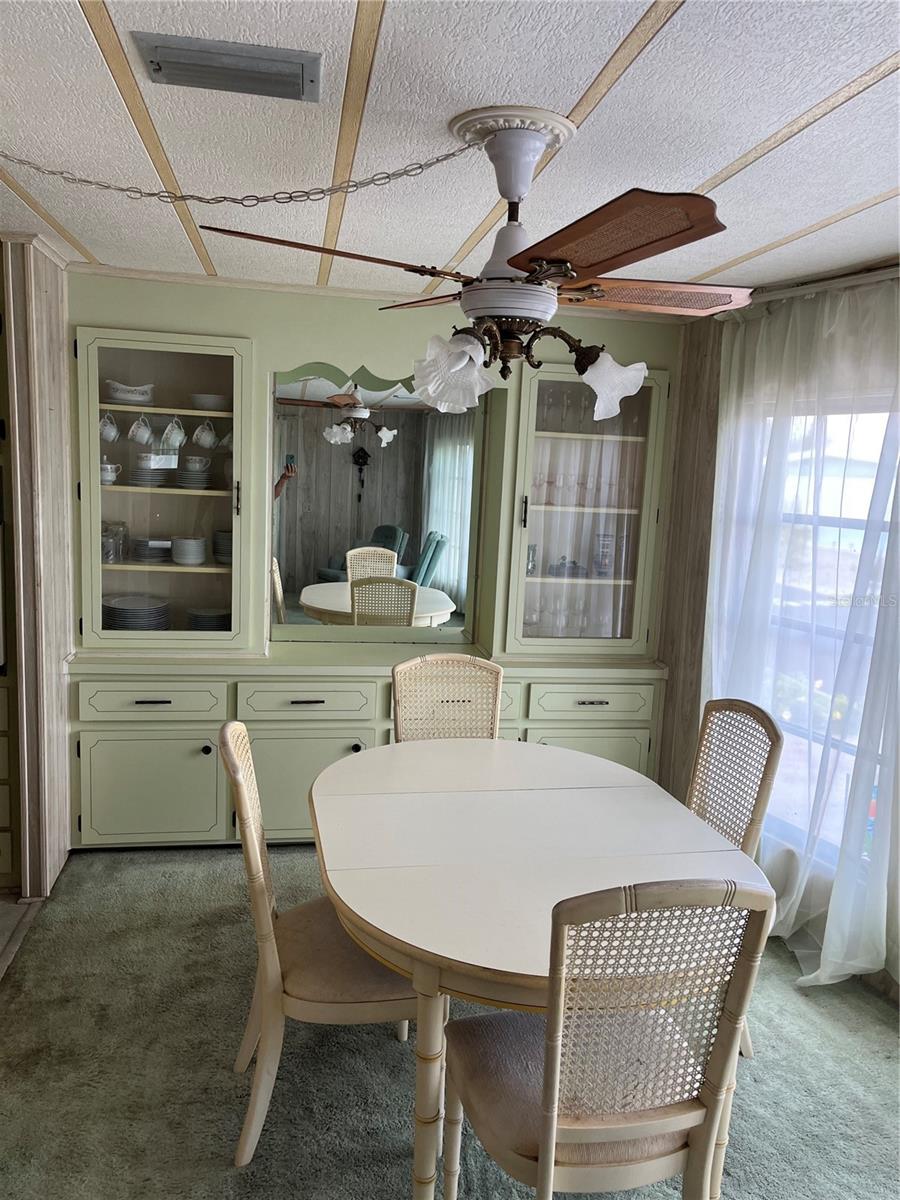 Image 12 of 37 For 807 Jolanda Circle