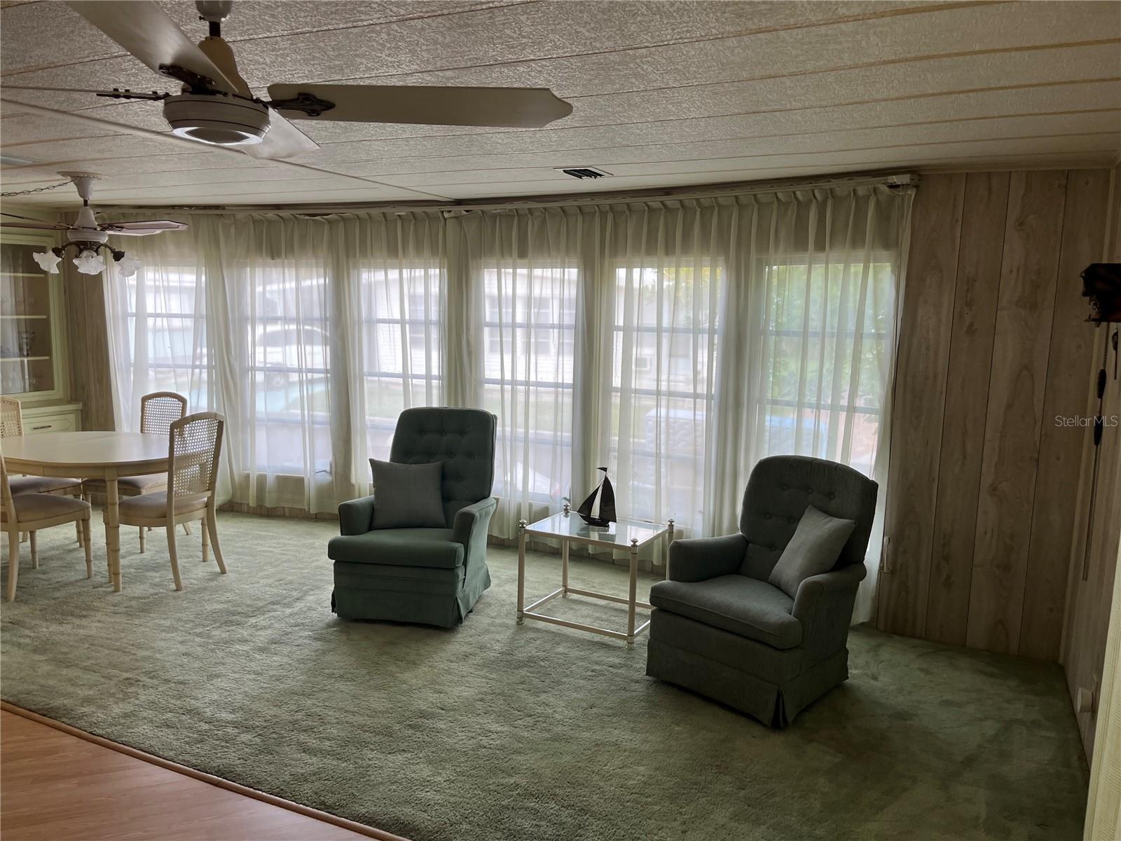 Image 17 of 37 For 807 Jolanda Circle