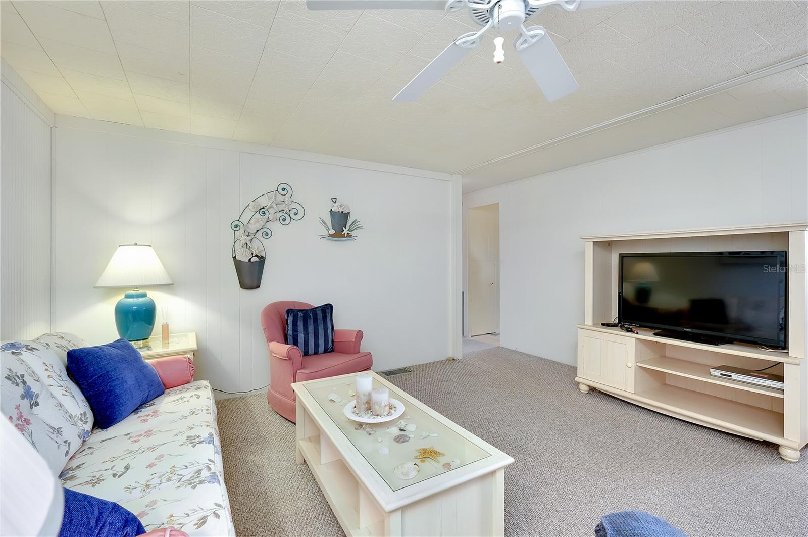 Image 13 of 41 For 209 Roma Road