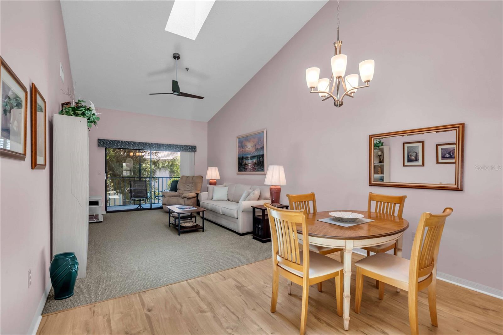 Image 4 of 43 For 932 Capri Isles Boulevard 216