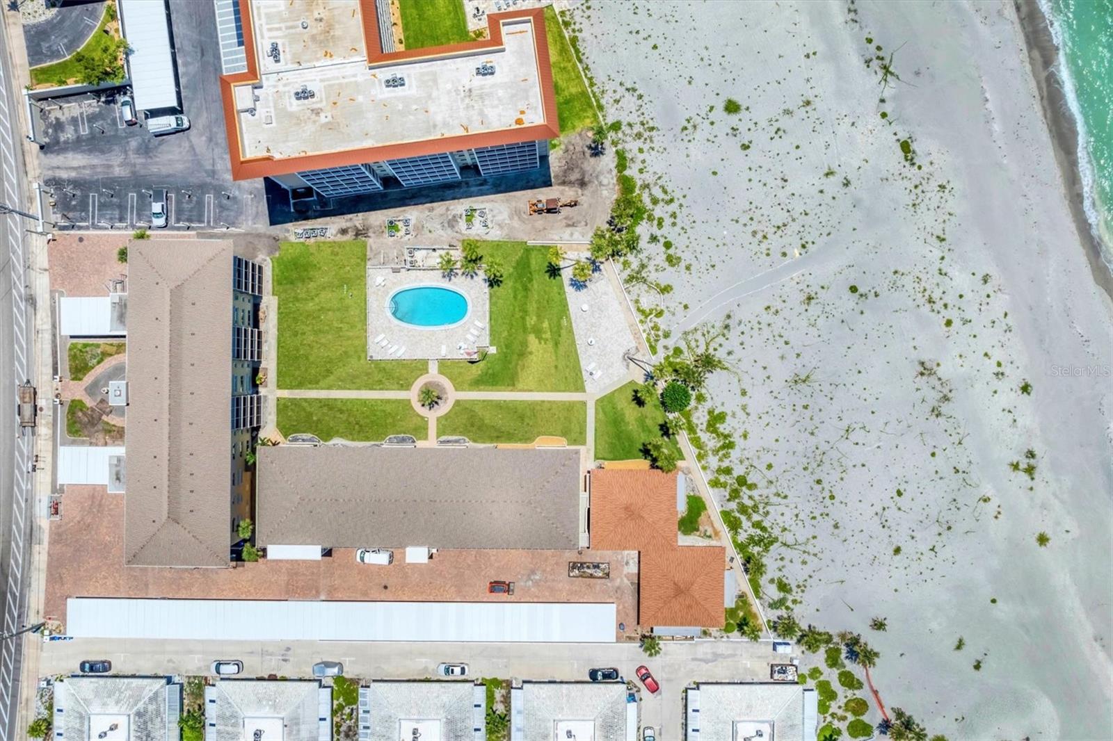 Image 28 of 39 For 1200 Tarpon Center Drive 306