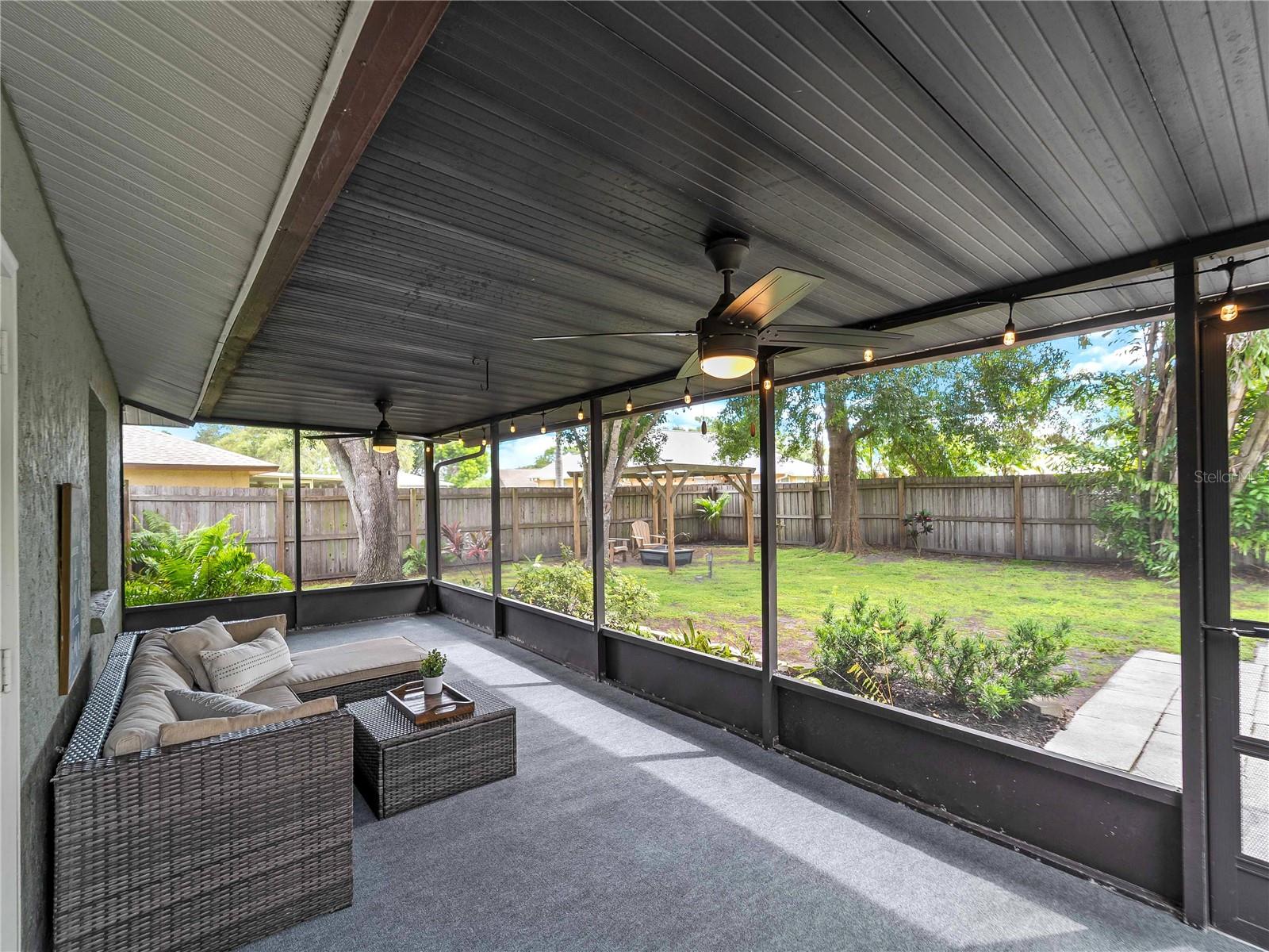 Image 23 of 39 For 1580 Deer Hollow Boulevard