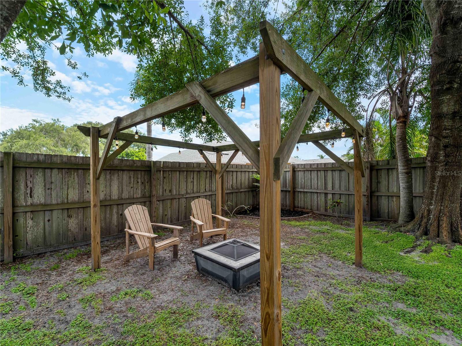 Image 27 of 39 For 1580 Deer Hollow Boulevard