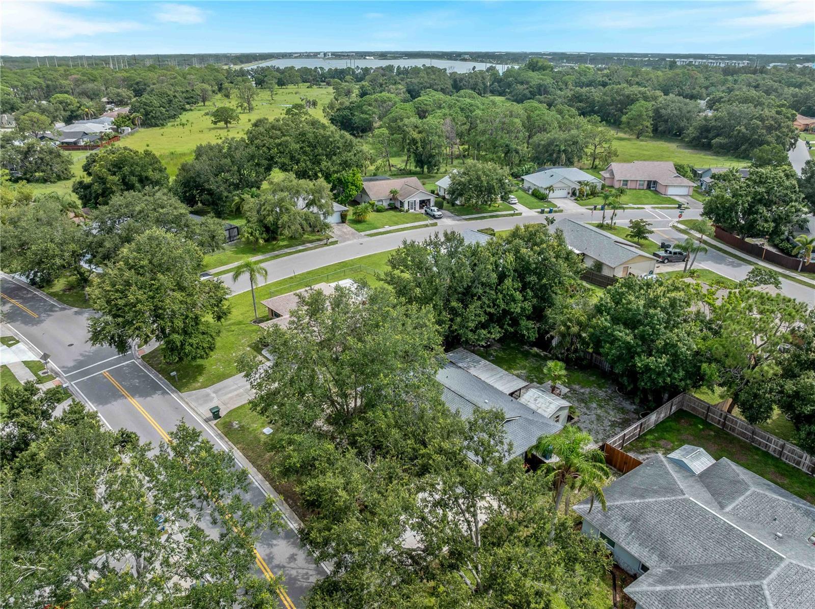 Image 37 of 39 For 1580 Deer Hollow Boulevard