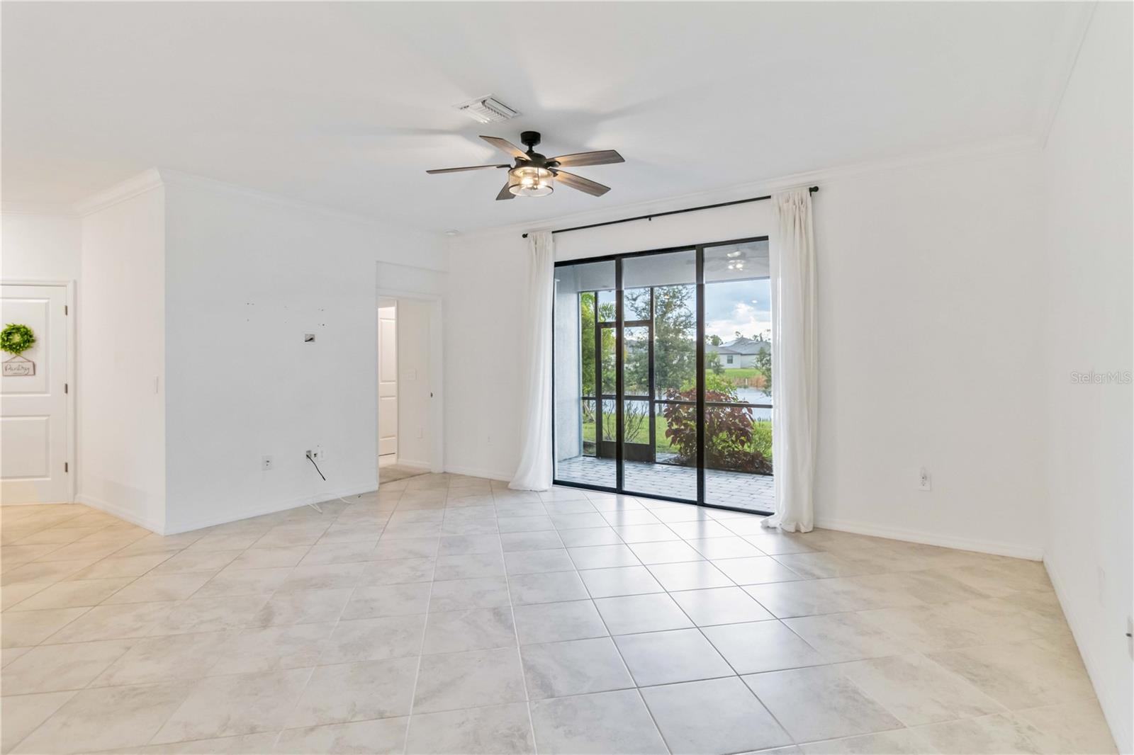 Image 11 of 57 For 11150 Balfour Street
