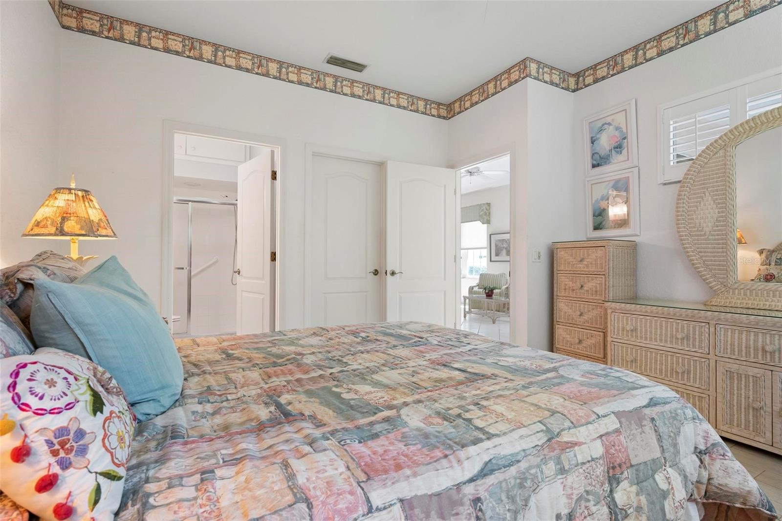 Image 23 of 44 For 1262 Berkshire Circle