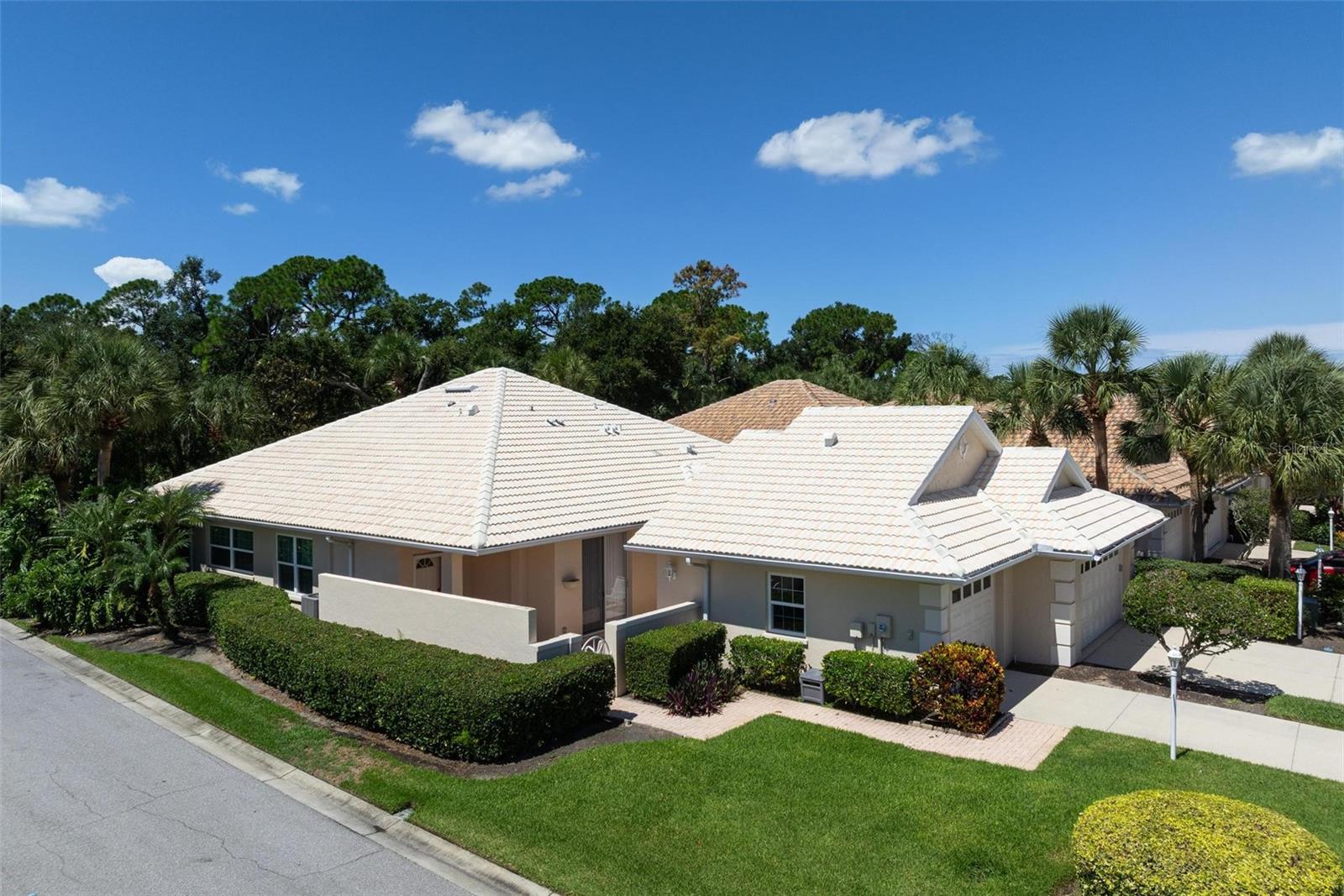 Image 37 of 44 For 1262 Berkshire Circle