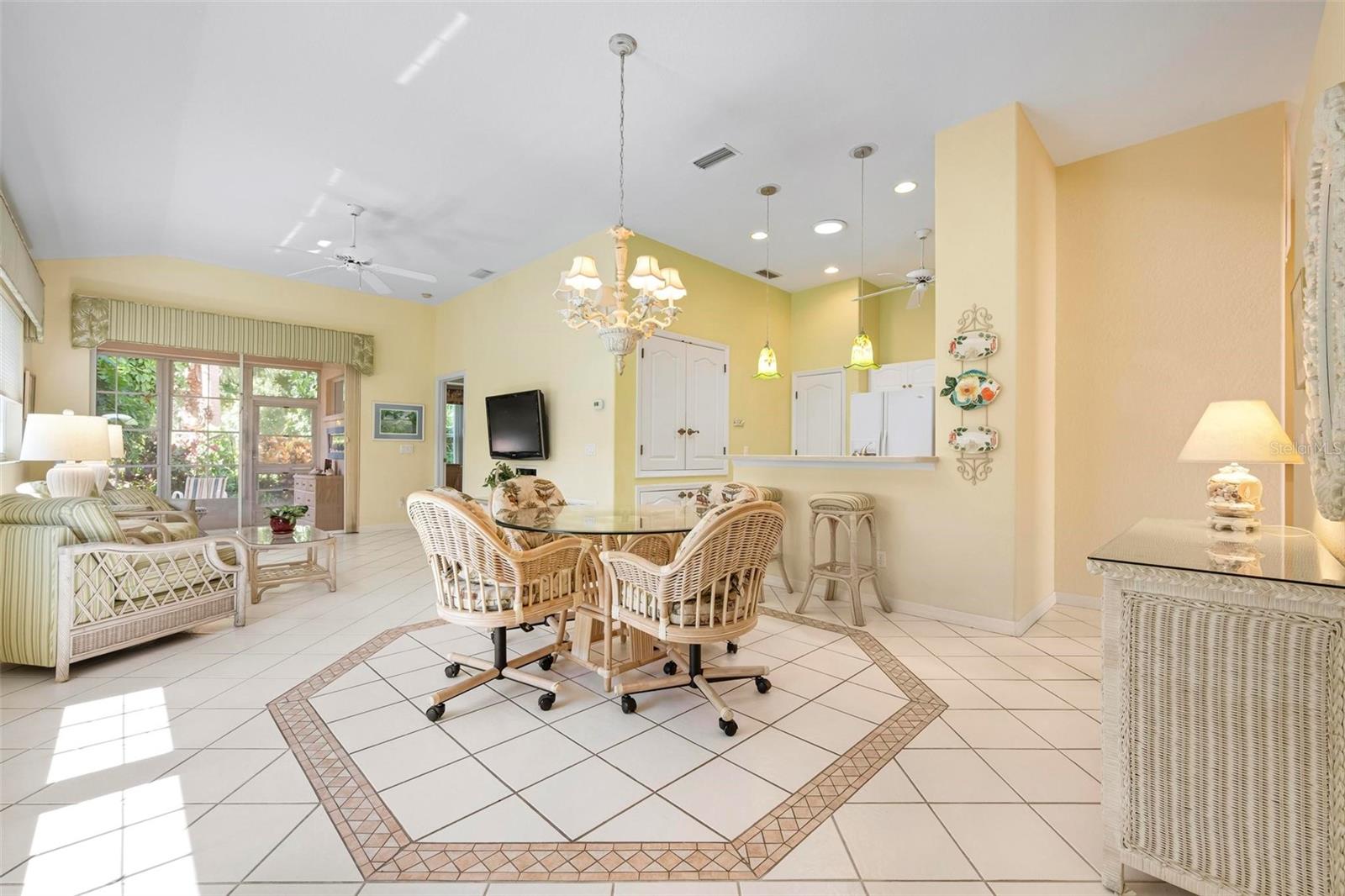 Image 8 of 44 For 1262 Berkshire Circle