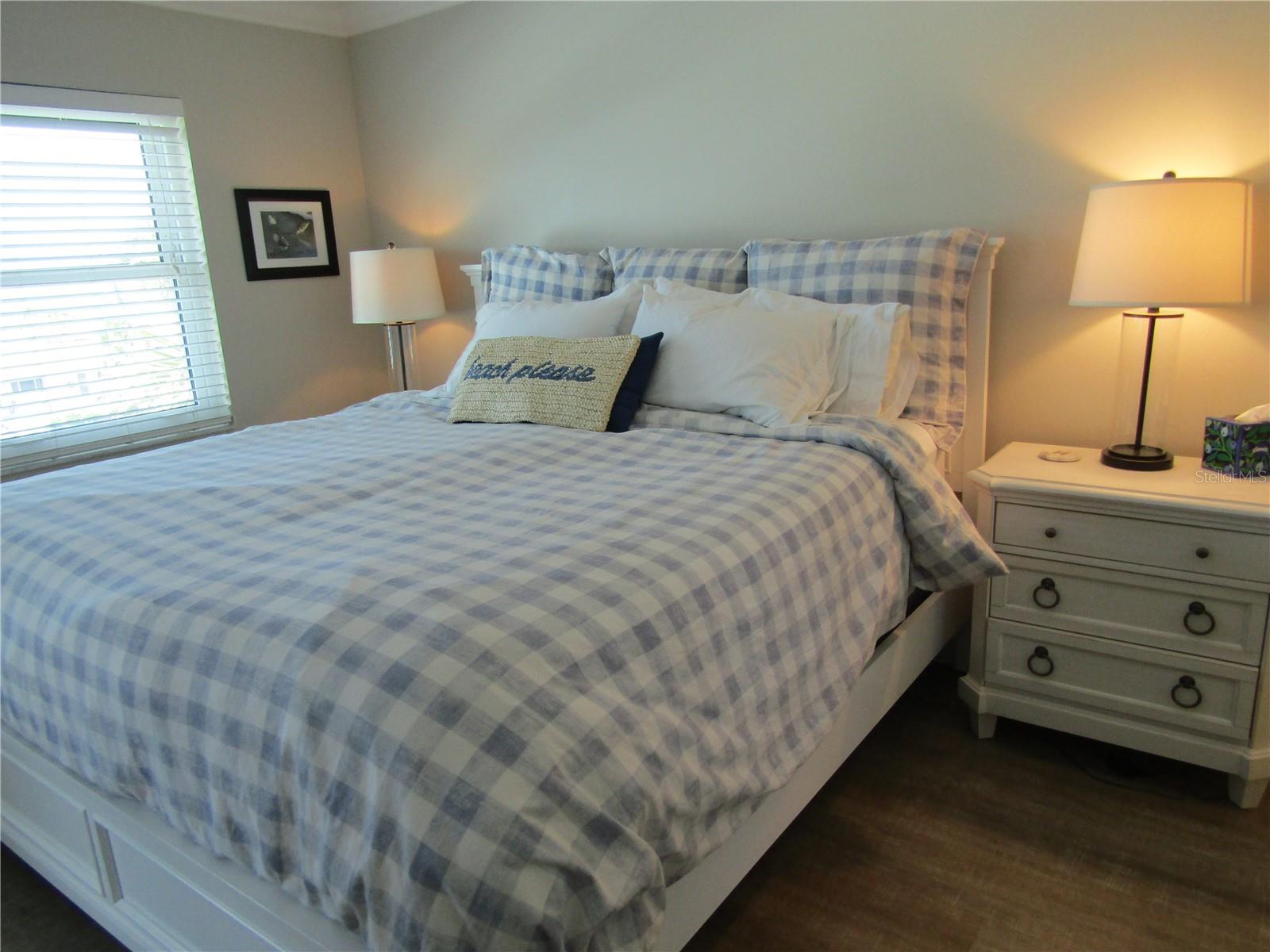 Image 15 of 25 For 1400 Tarpon Center Drive 311