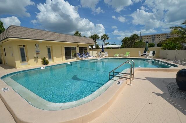 Image 22 of 25 For 1400 Tarpon Center Drive 311