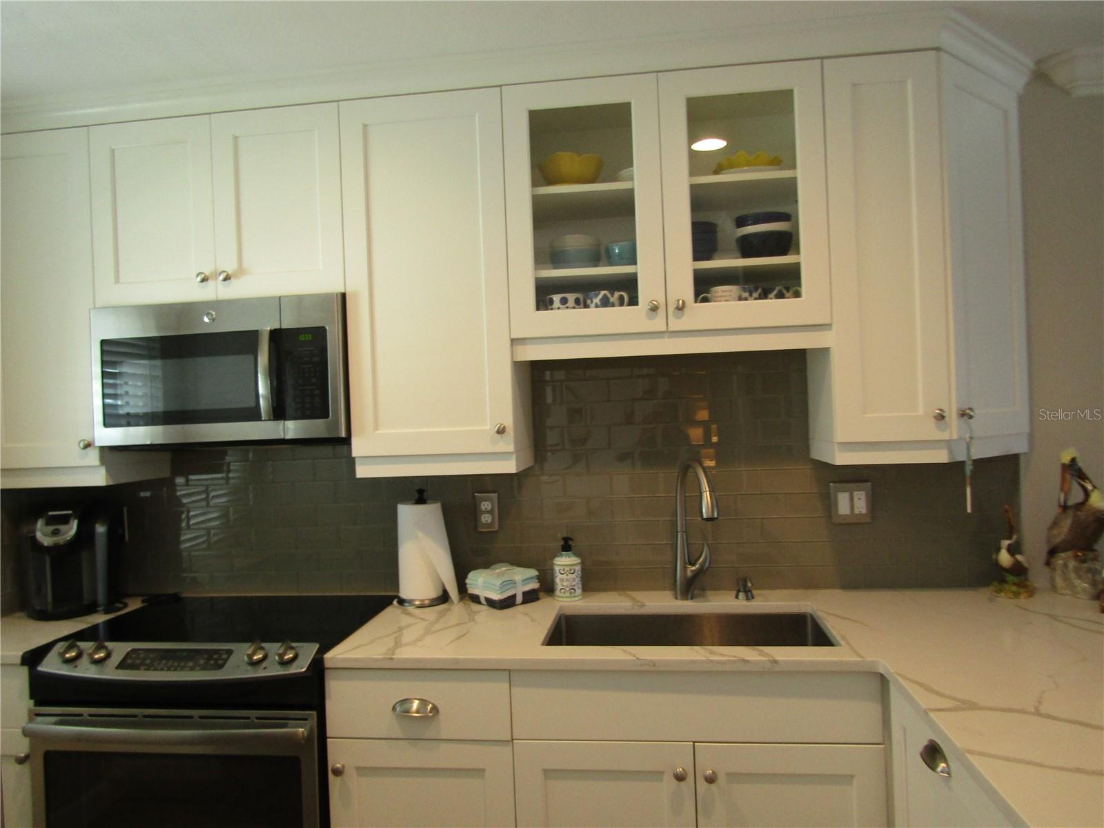Image 5 of 25 For 1400 Tarpon Center Drive 311