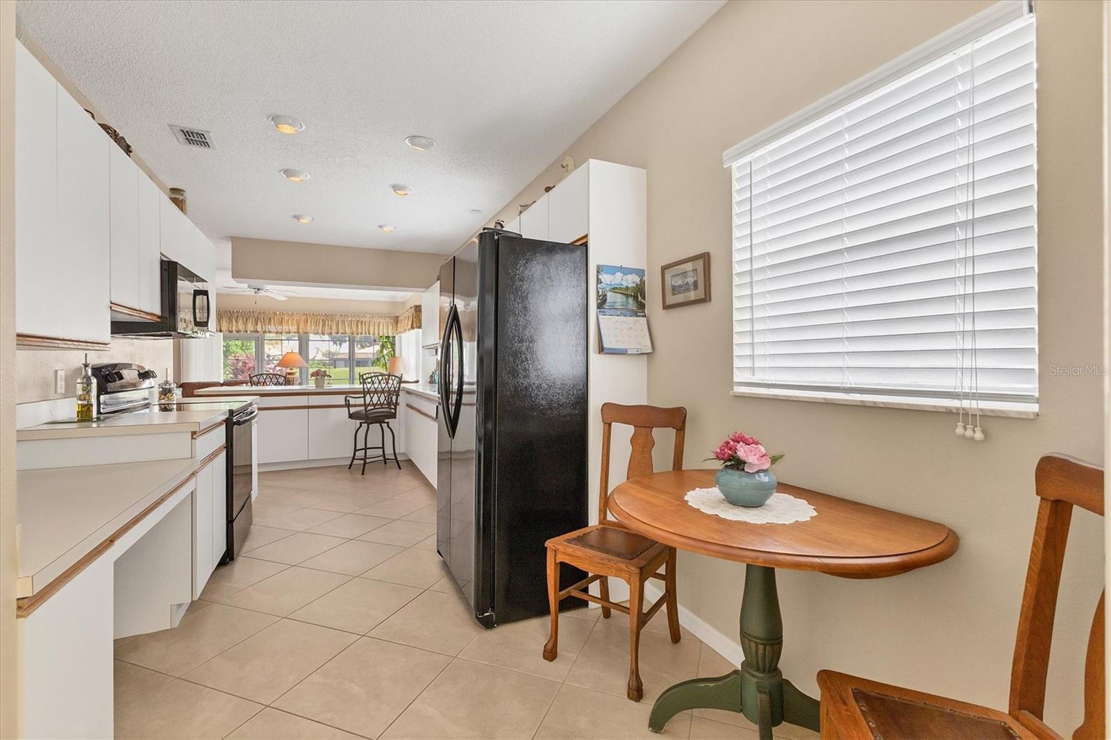 Image 14 of 55 For 1412 Colony Place