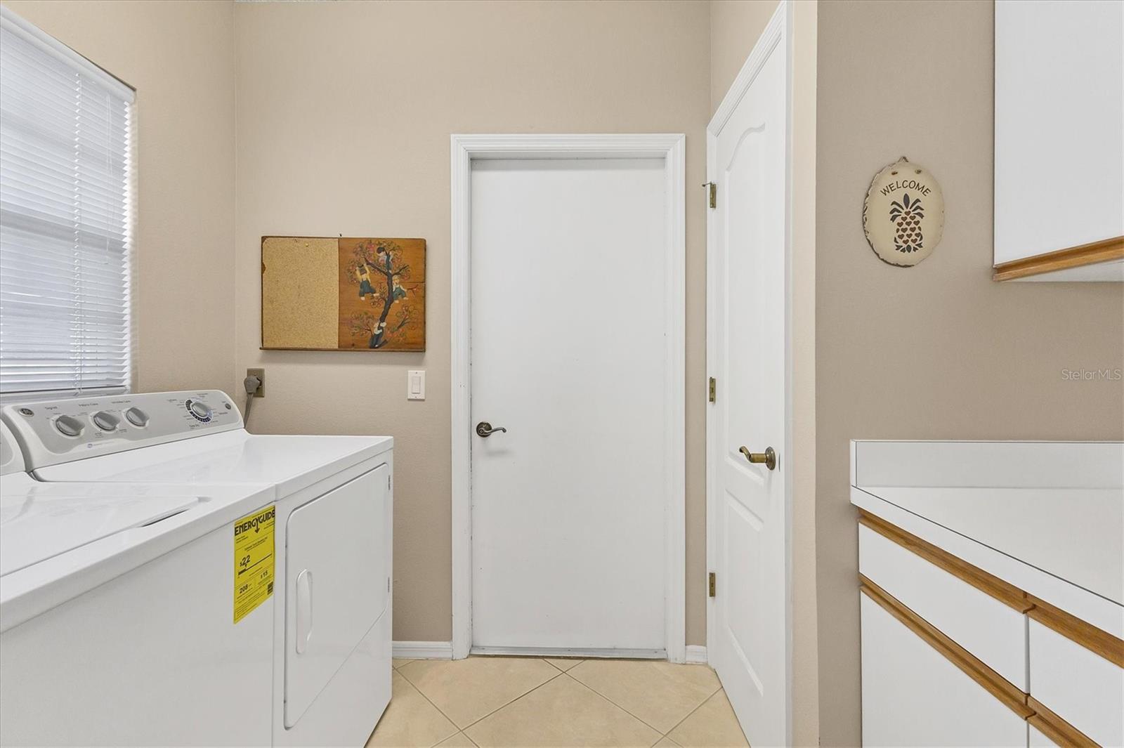 Image 32 of 55 For 1412 Colony Place