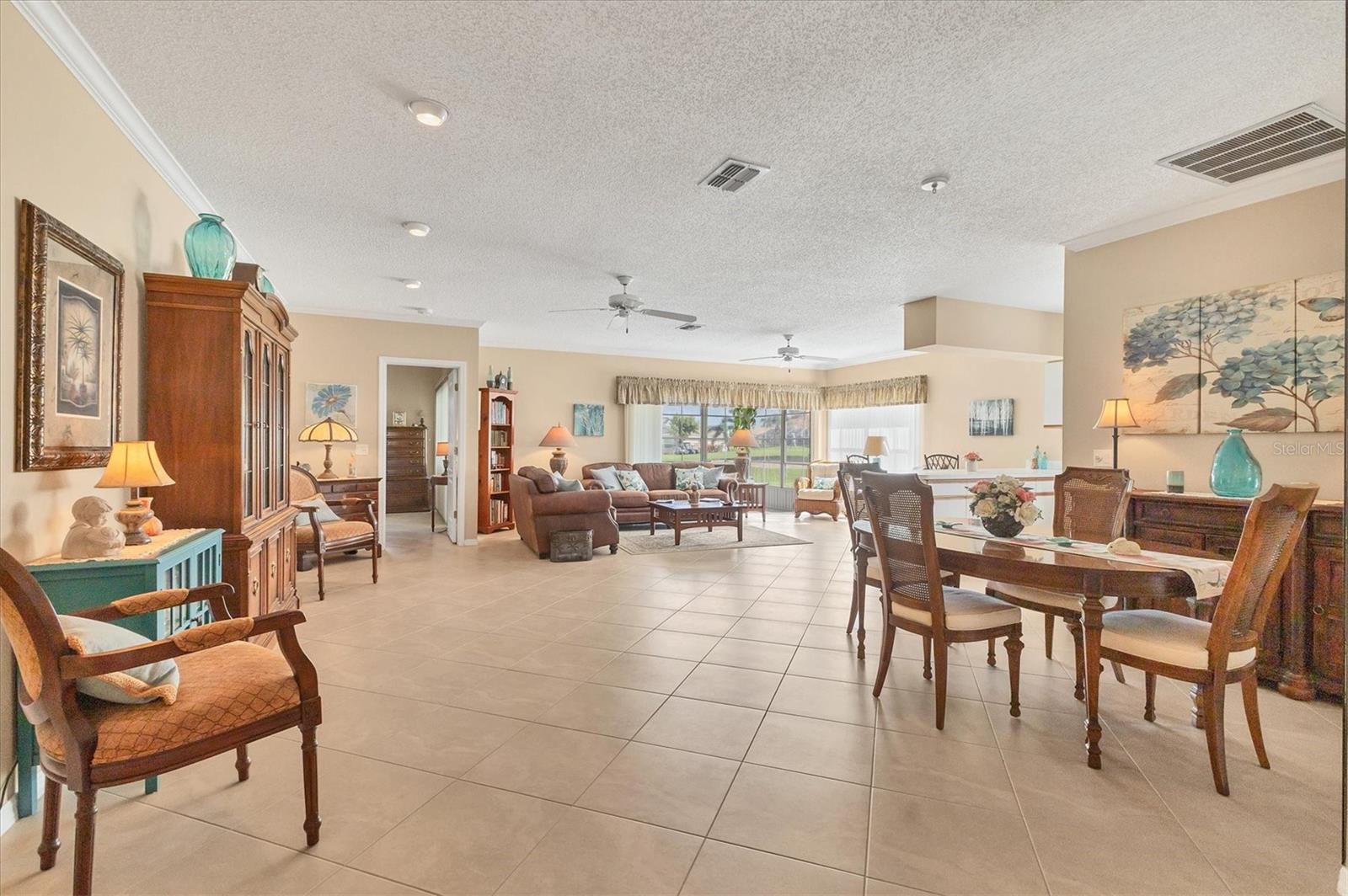 Image 4 of 55 For 1412 Colony Place