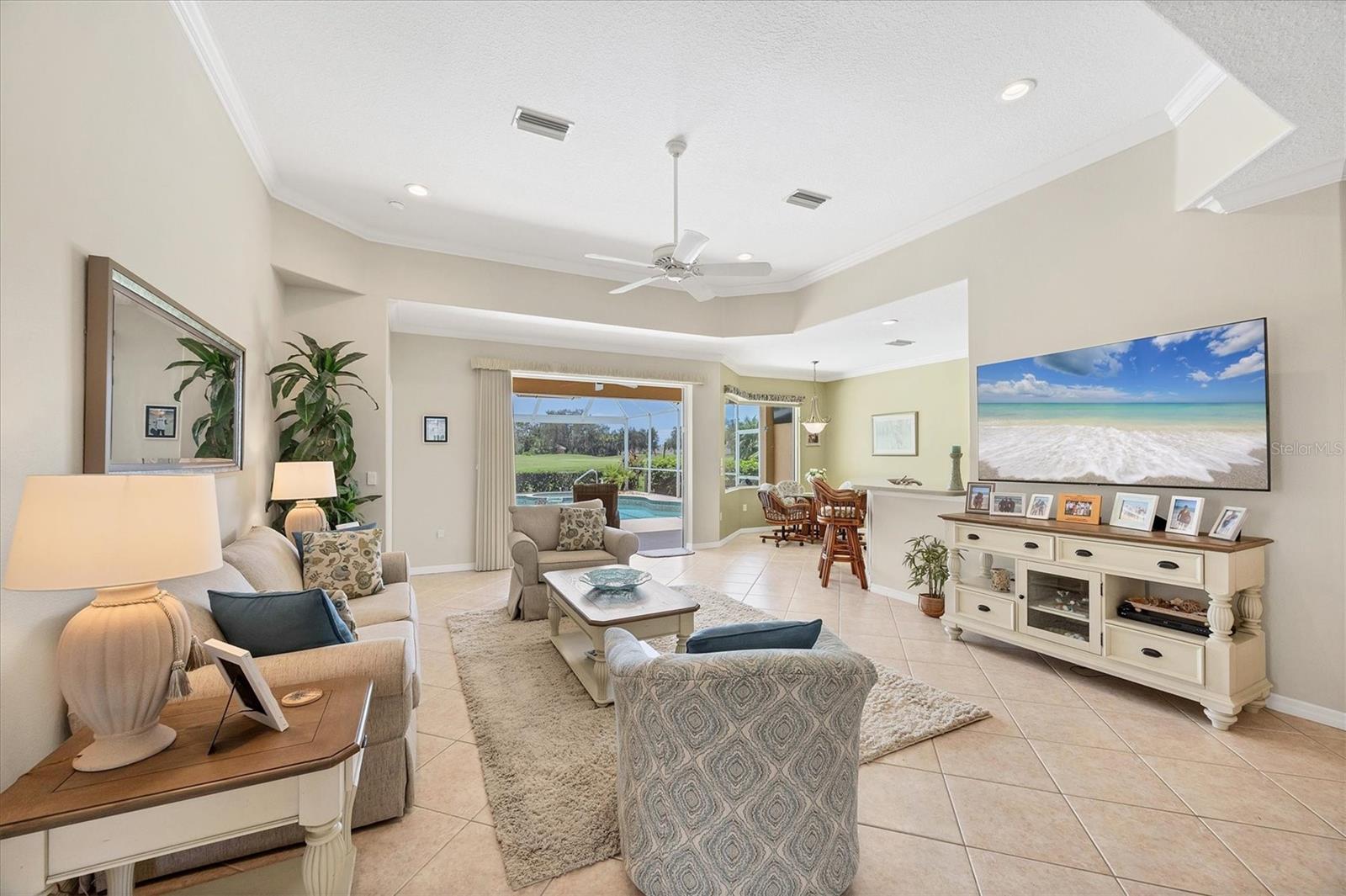 Image 13 of 50 For 5641 Whispering Oaks Drive
