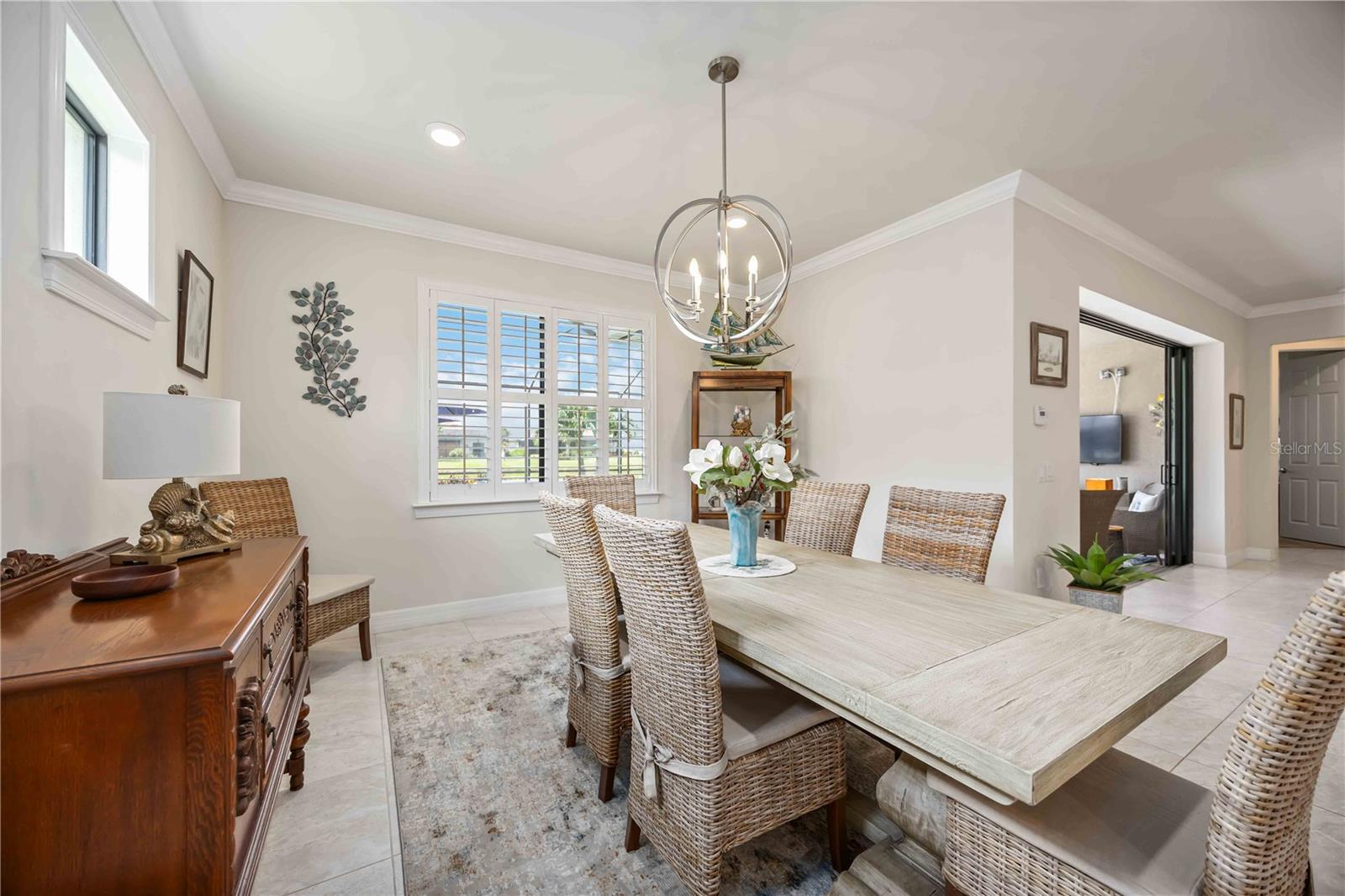 Image 14 of 67 For 13431 Calimento Street