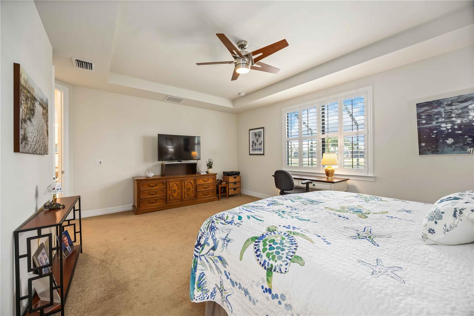 Image 18 of 67 For 13431 Calimento Street