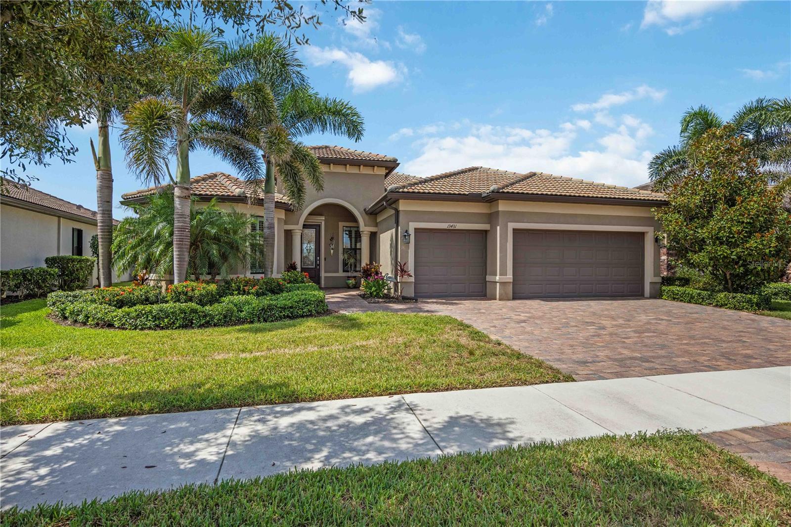 Image 3 of 67 For 13431 Calimento Street
