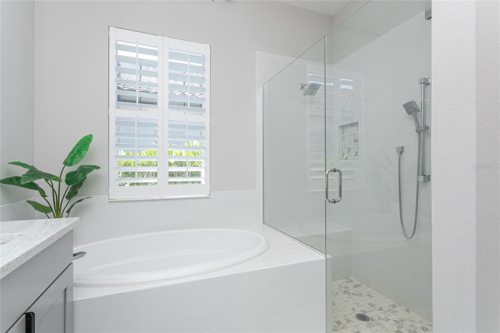 Image 21 of 92 For 15173 Vivaldi Drive