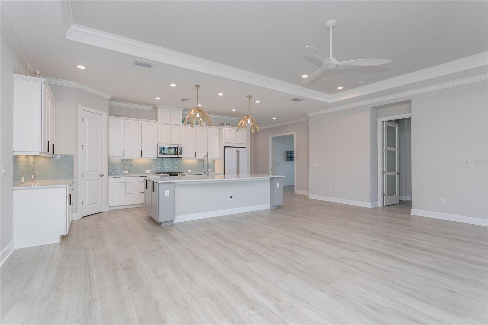 Image 7 of 92 For 15173 Vivaldi Drive