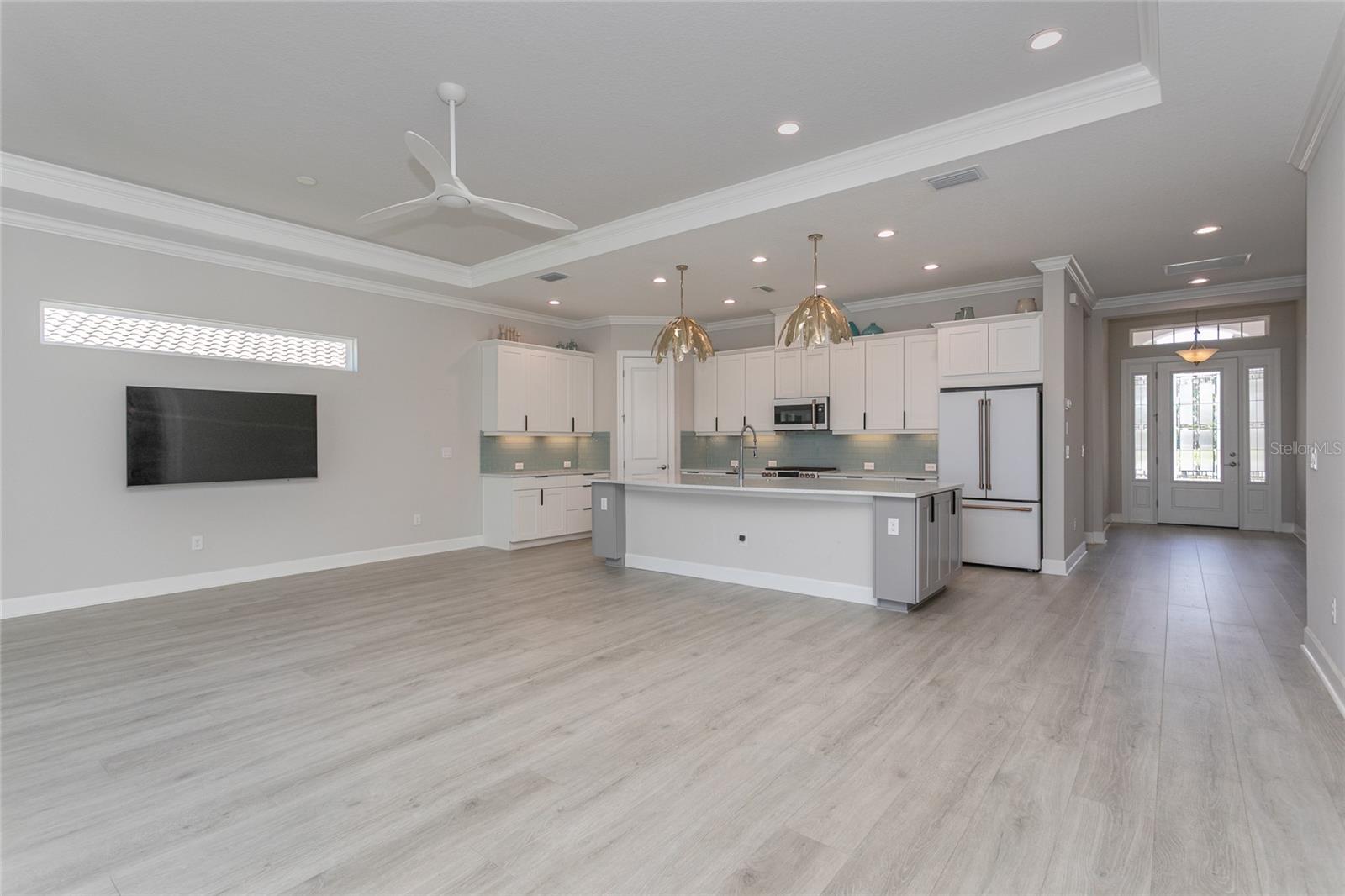 Image 9 of 92 For 15173 Vivaldi Drive