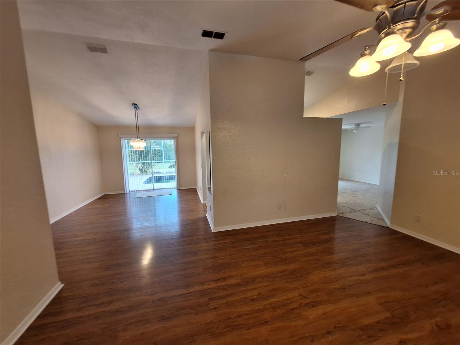 Image 7 of 41 For 259 Franca Street