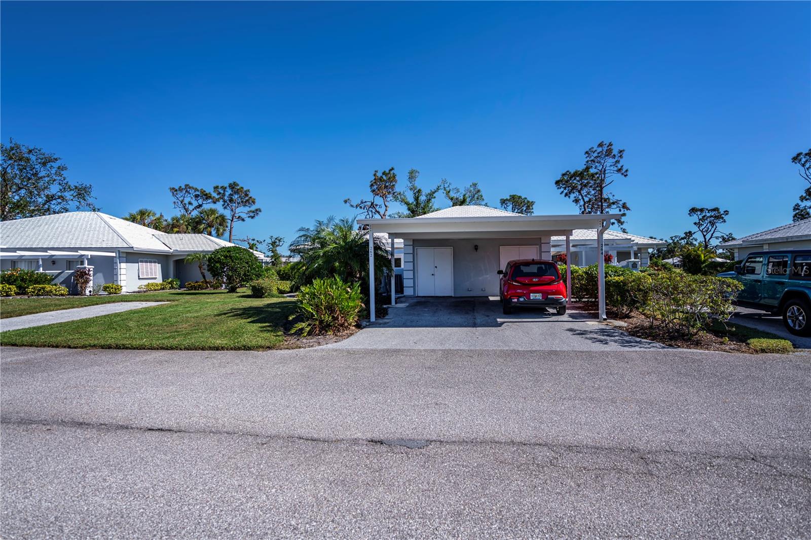 Image 10 of 59 For 262 Cerromar Way S 53
