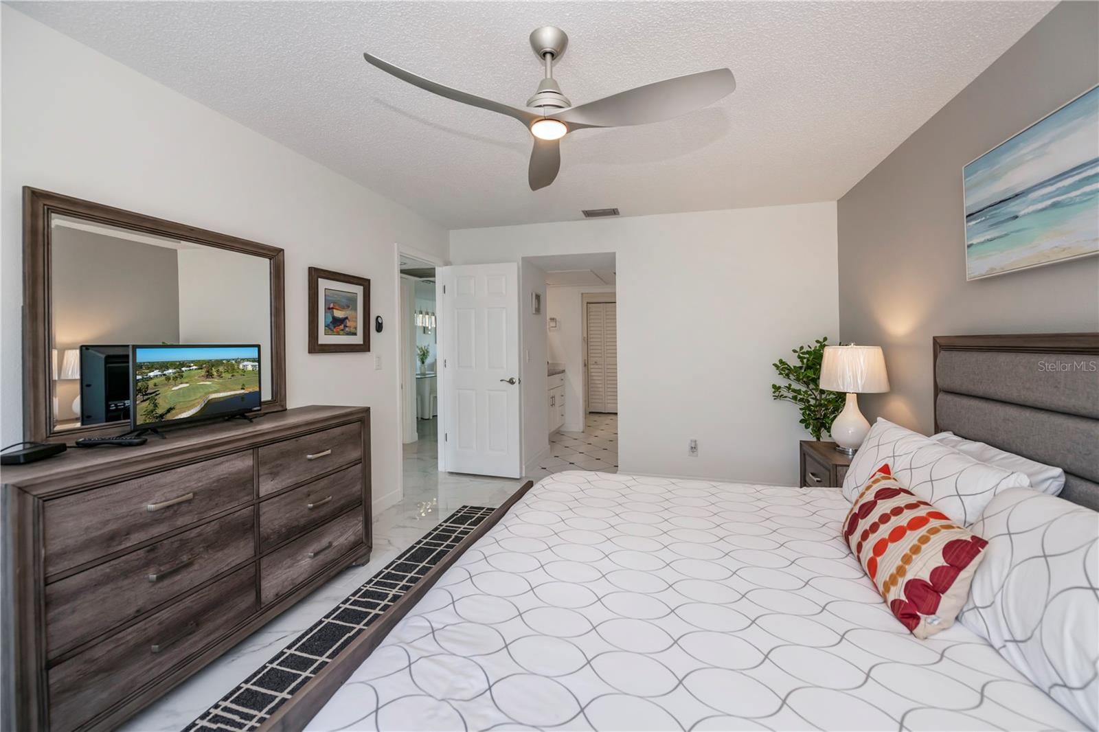 Image 31 of 59 For 262 Cerromar Way S 53