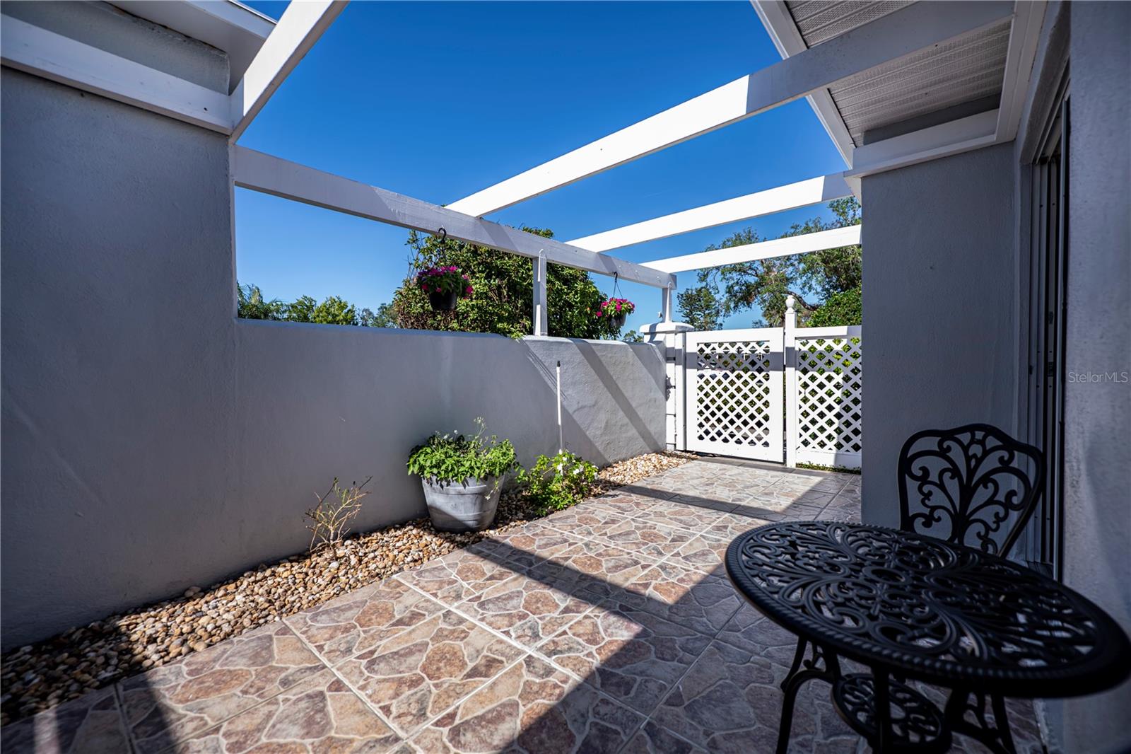 Image 39 of 59 For 262 Cerromar Way S 53
