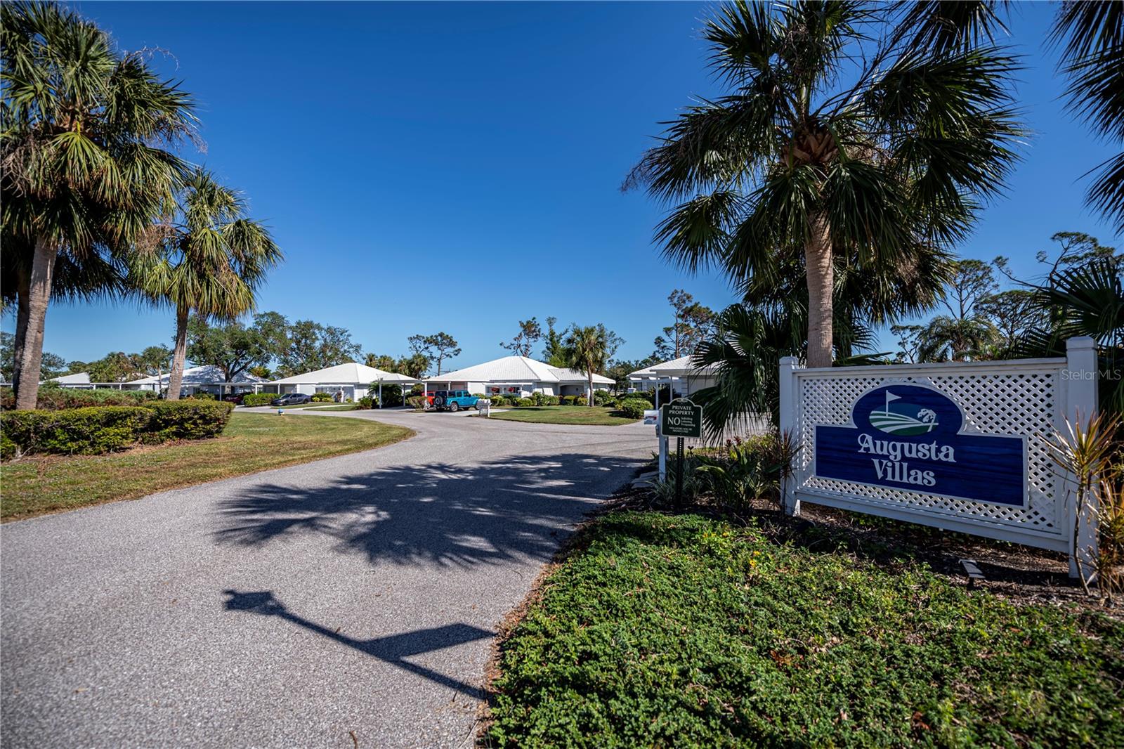 Image 58 of 59 For 262 Cerromar Way S 53