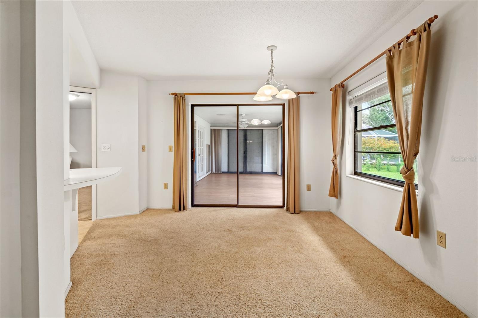 Image 14 of 69 For 3640 Aster Drive