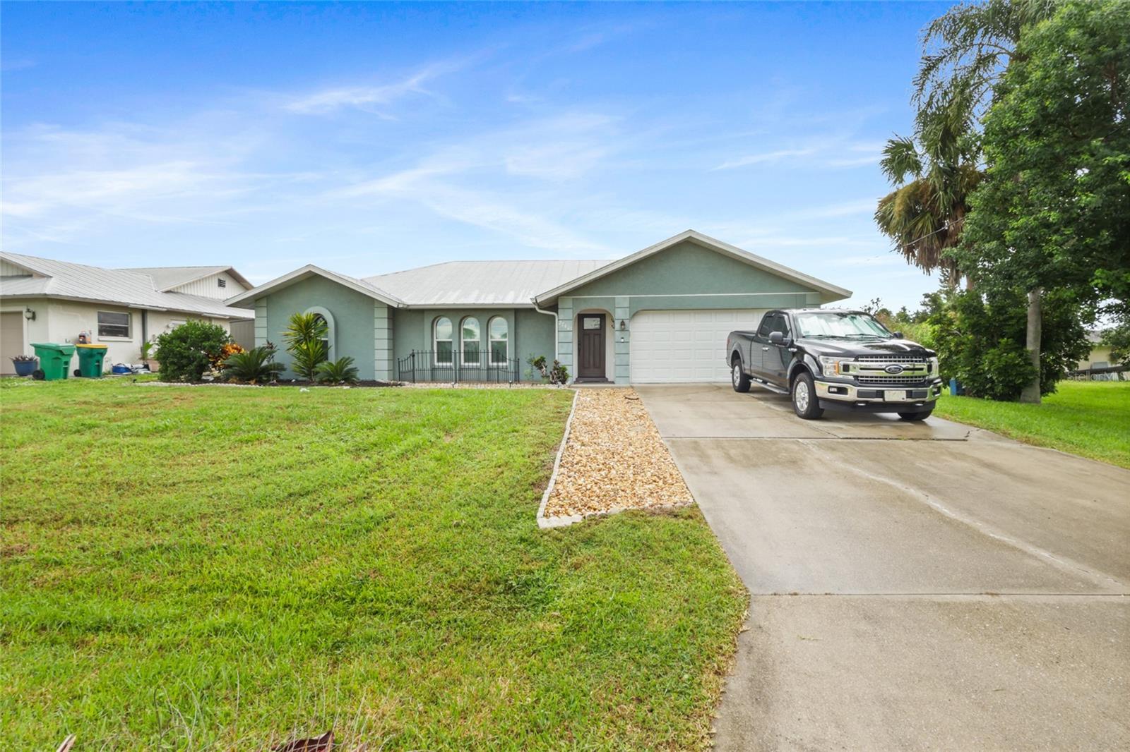 Image 2 of 43 For 27401 Voyageur Drive