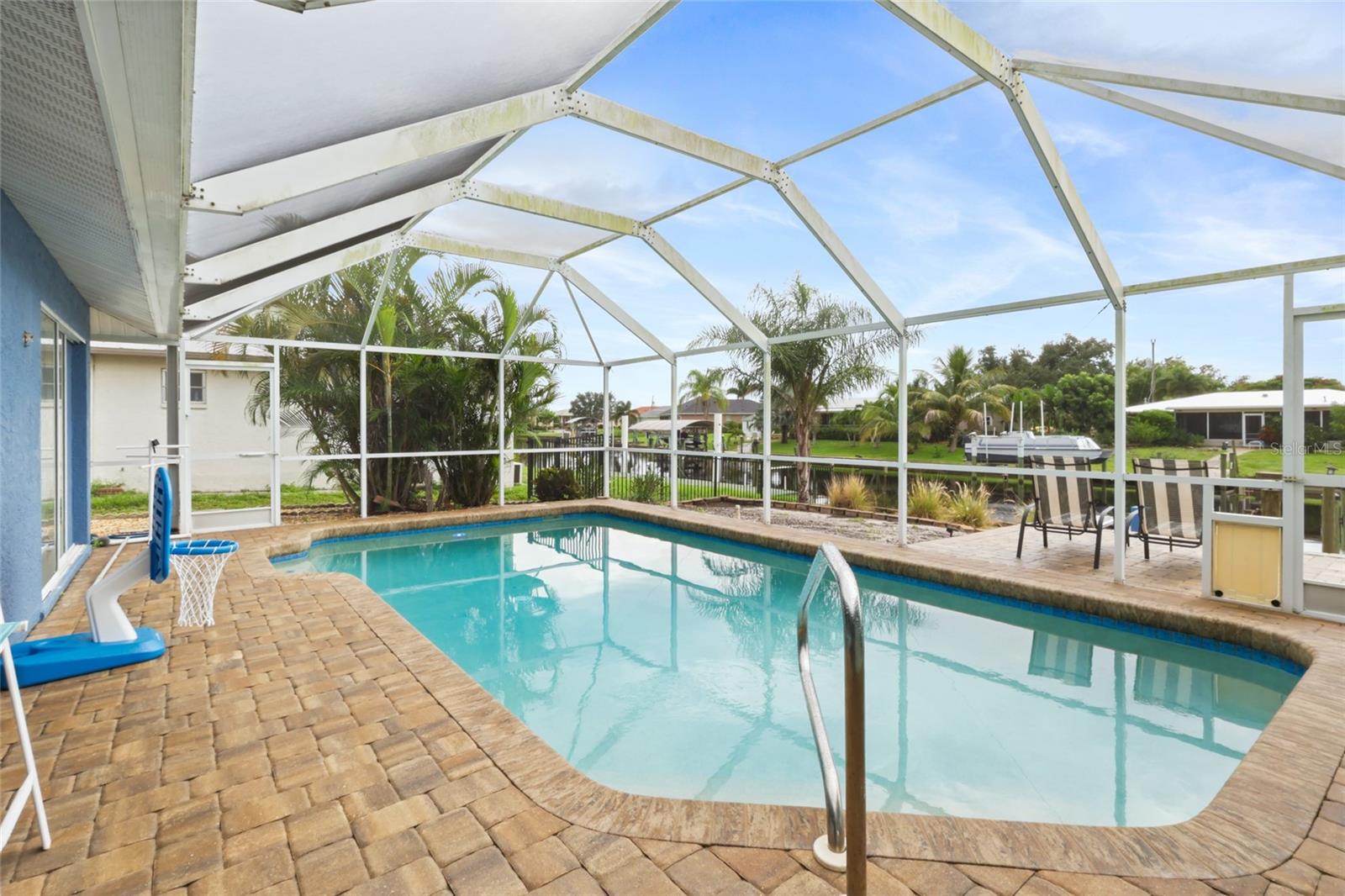 Image 27 of 43 For 27401 Voyageur Drive