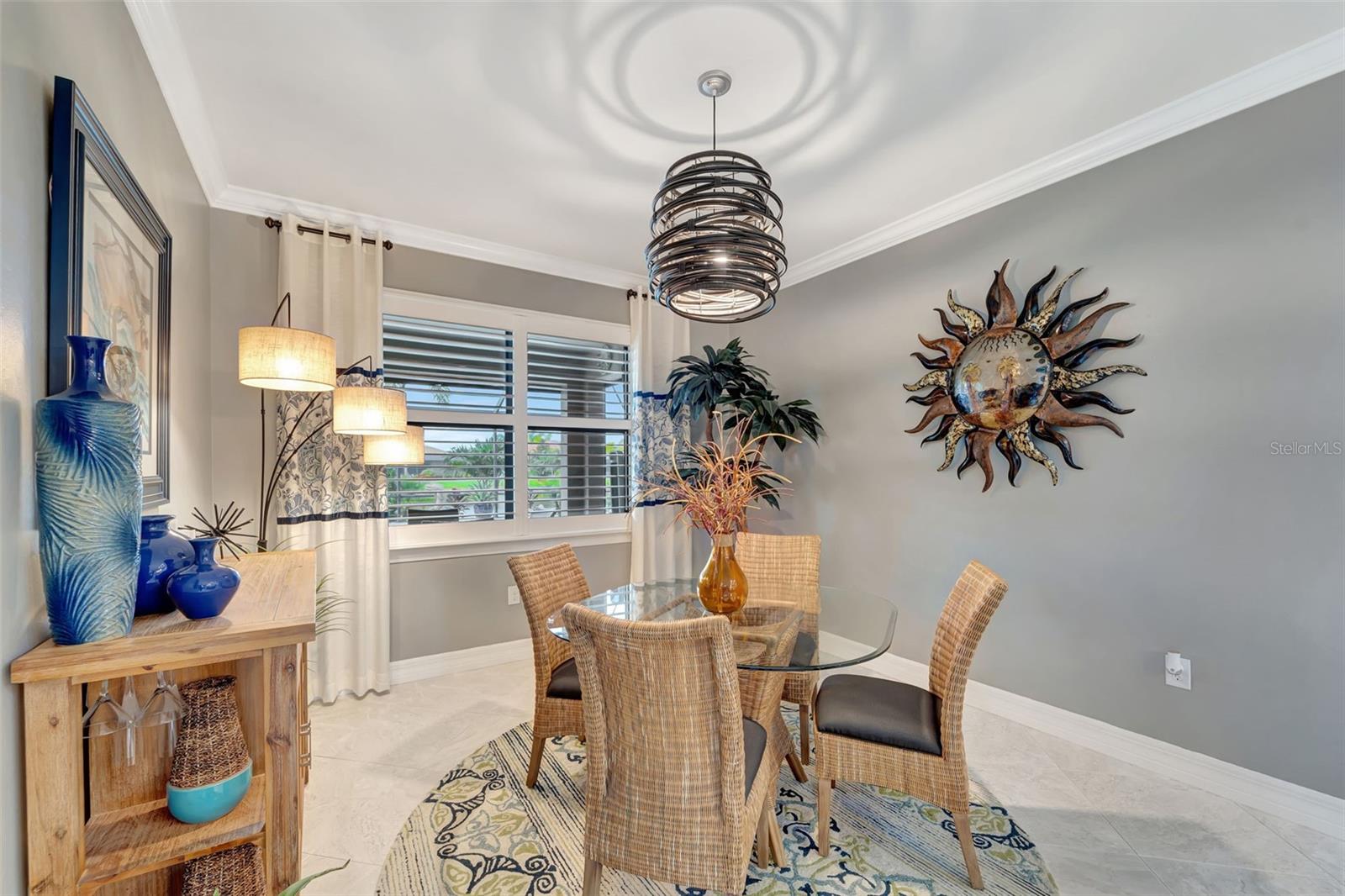 Image 14 of 57 For 13861 Karina Street