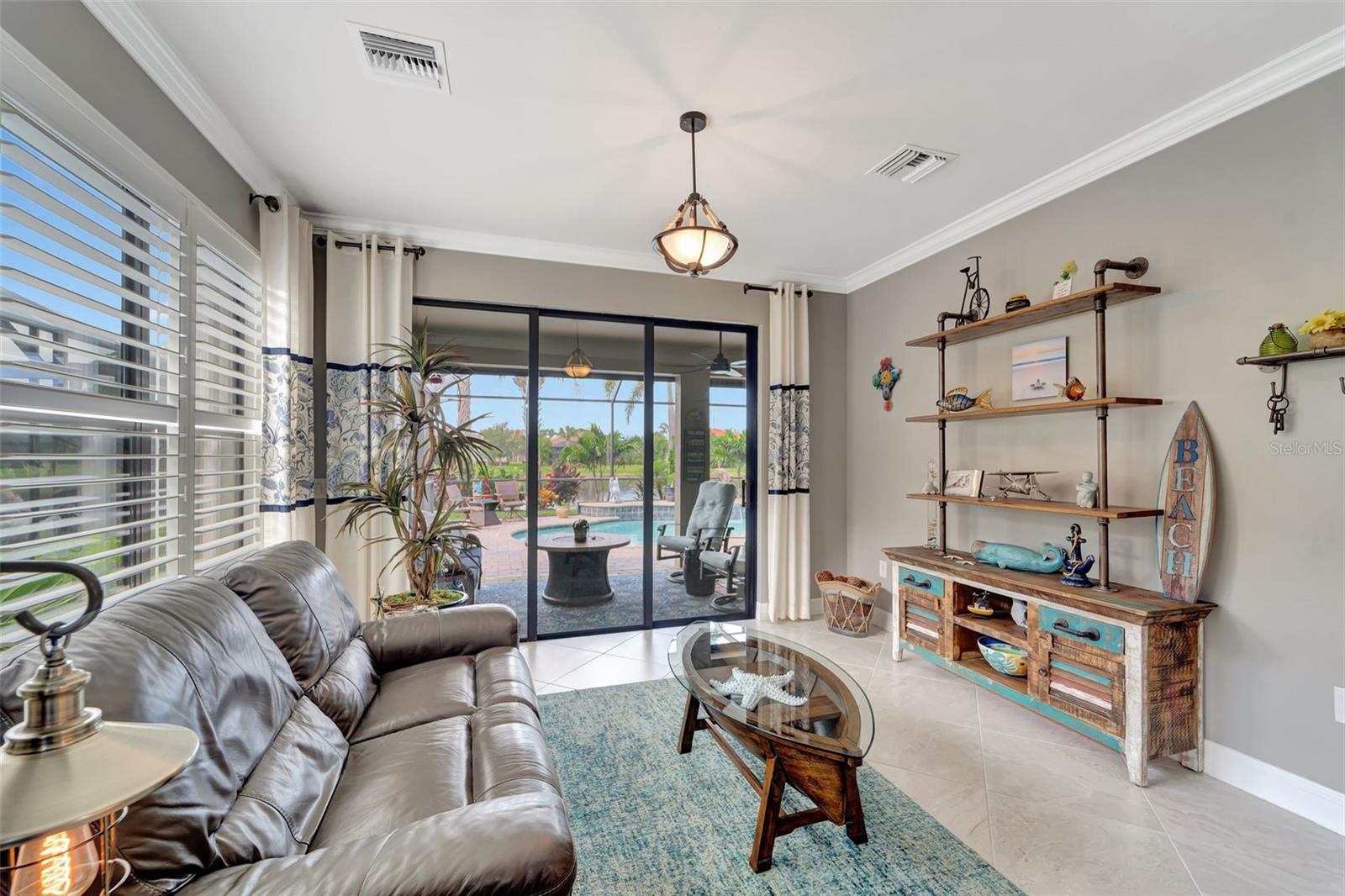 Image 17 of 57 For 13861 Karina Street