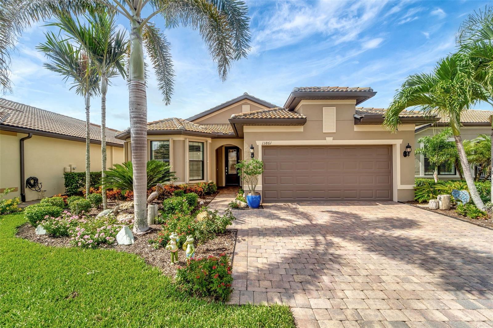 Image 2 of 57 For 13861 Karina Street
