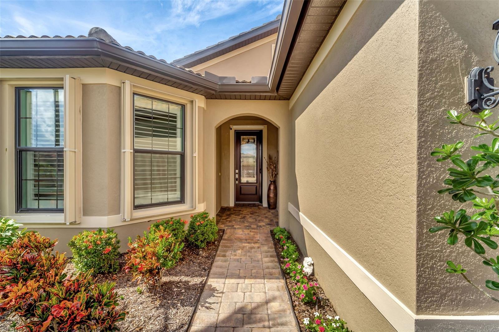 Image 4 of 57 For 13861 Karina Street