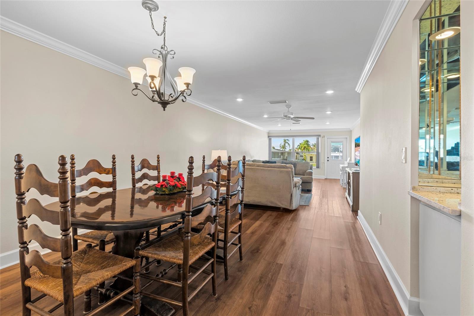 Image 11 of 61 For 19029 Us Highway 19 N Apt #33a