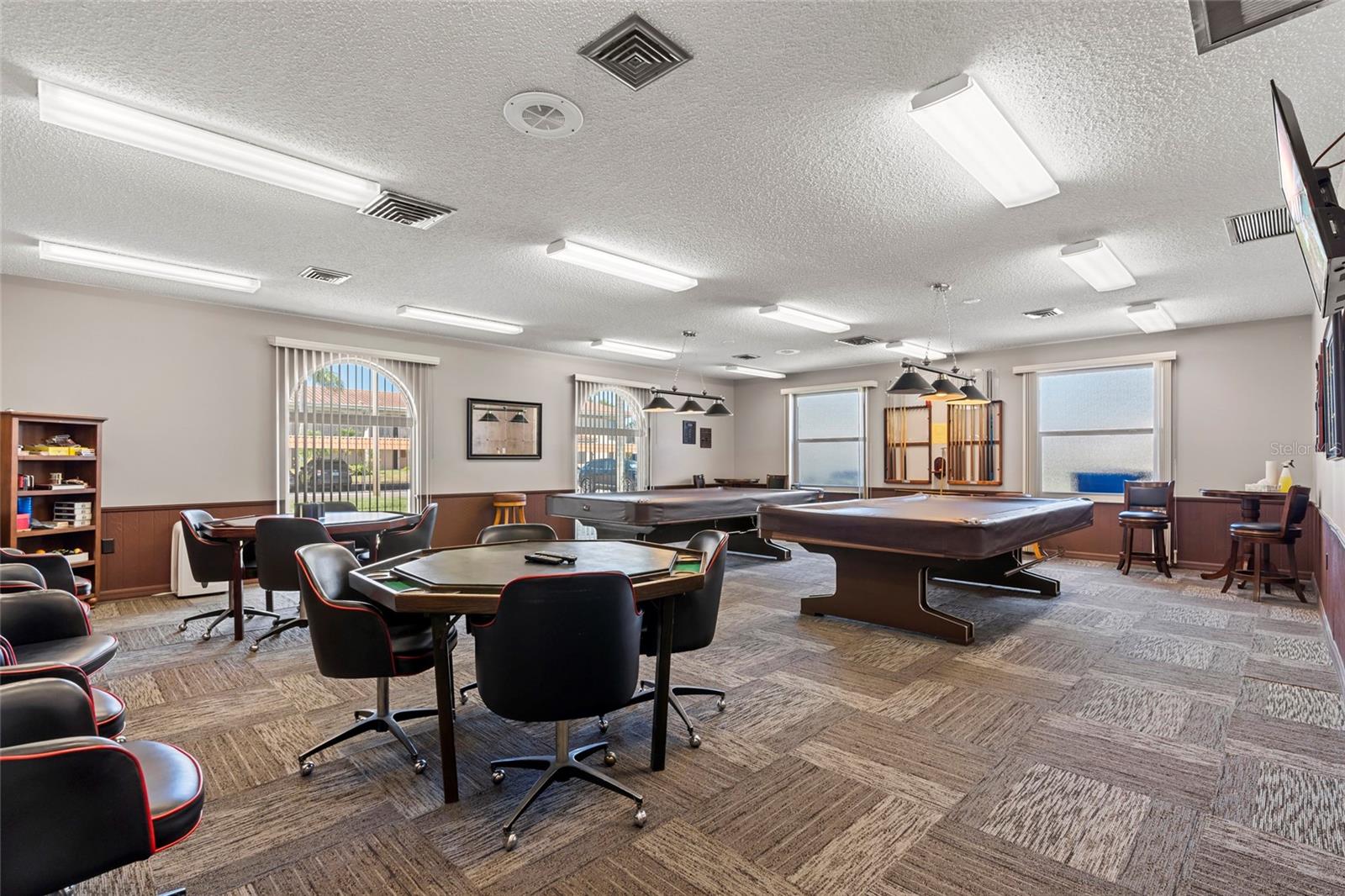 Image 35 of 61 For 19029 Us Highway 19 N Apt #33a
