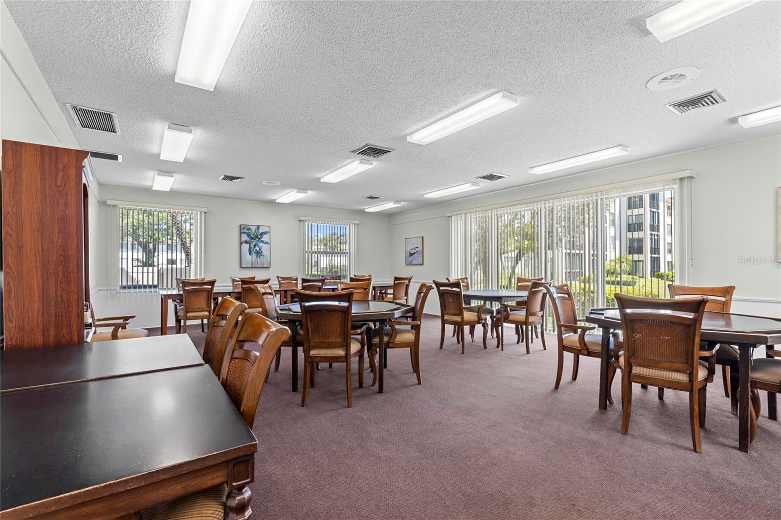 Image 37 of 61 For 19029 Us Highway 19 N Apt #33a