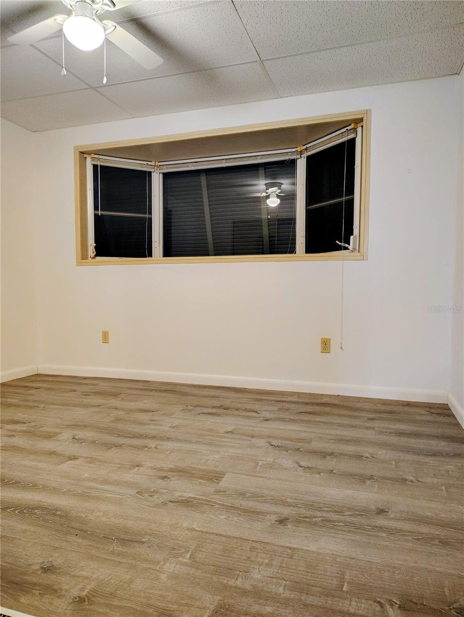 Image 16 of 35 For 6810 Alani Court