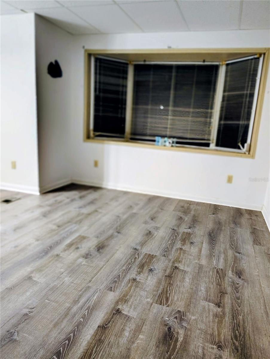 Image 18 of 35 For 6810 Alani Court