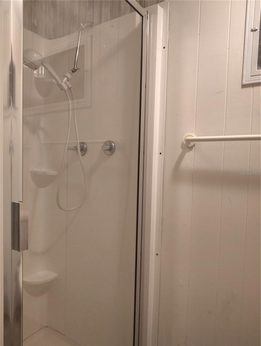 Image 26 of 35 For 6810 Alani Court