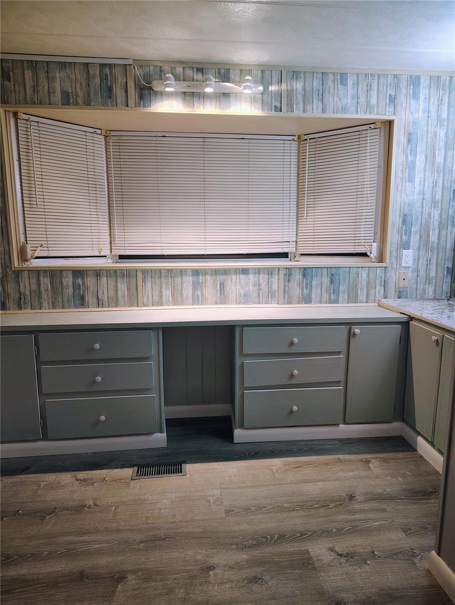 Image 32 of 35 For 6810 Alani Court