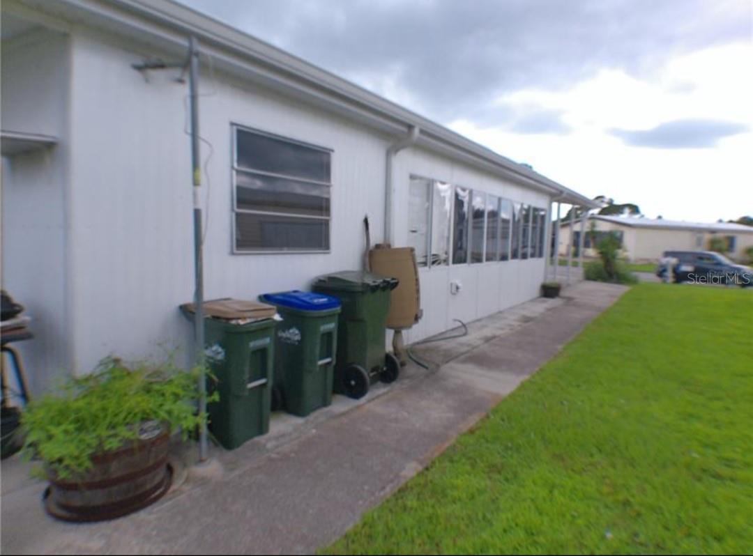 Image 9 of 35 For 6810 Alani Court