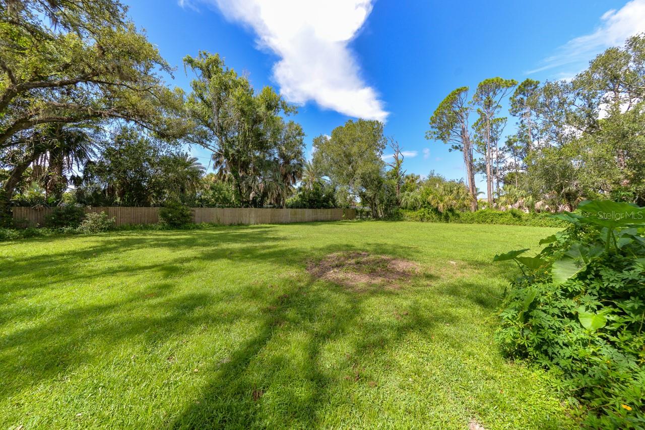 Image 33 of 47 For 273 Havana Road