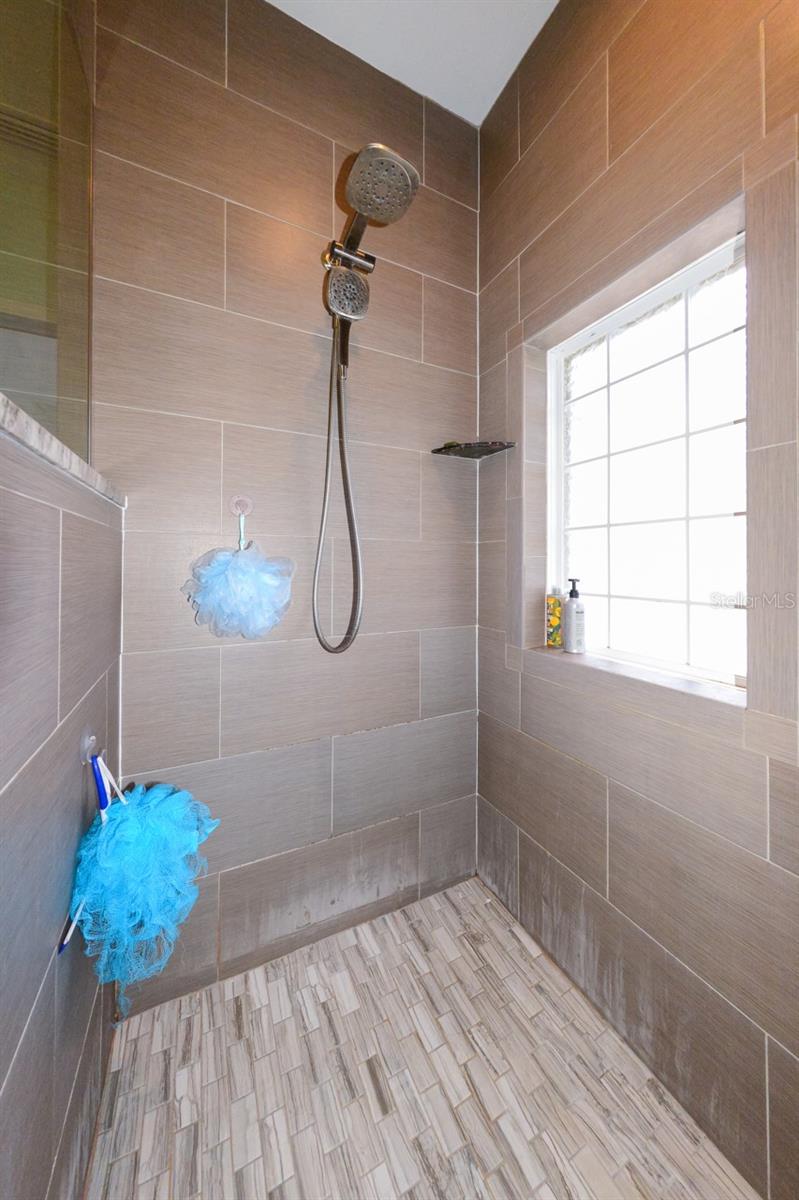 Image 39 of 47 For 273 Havana Road