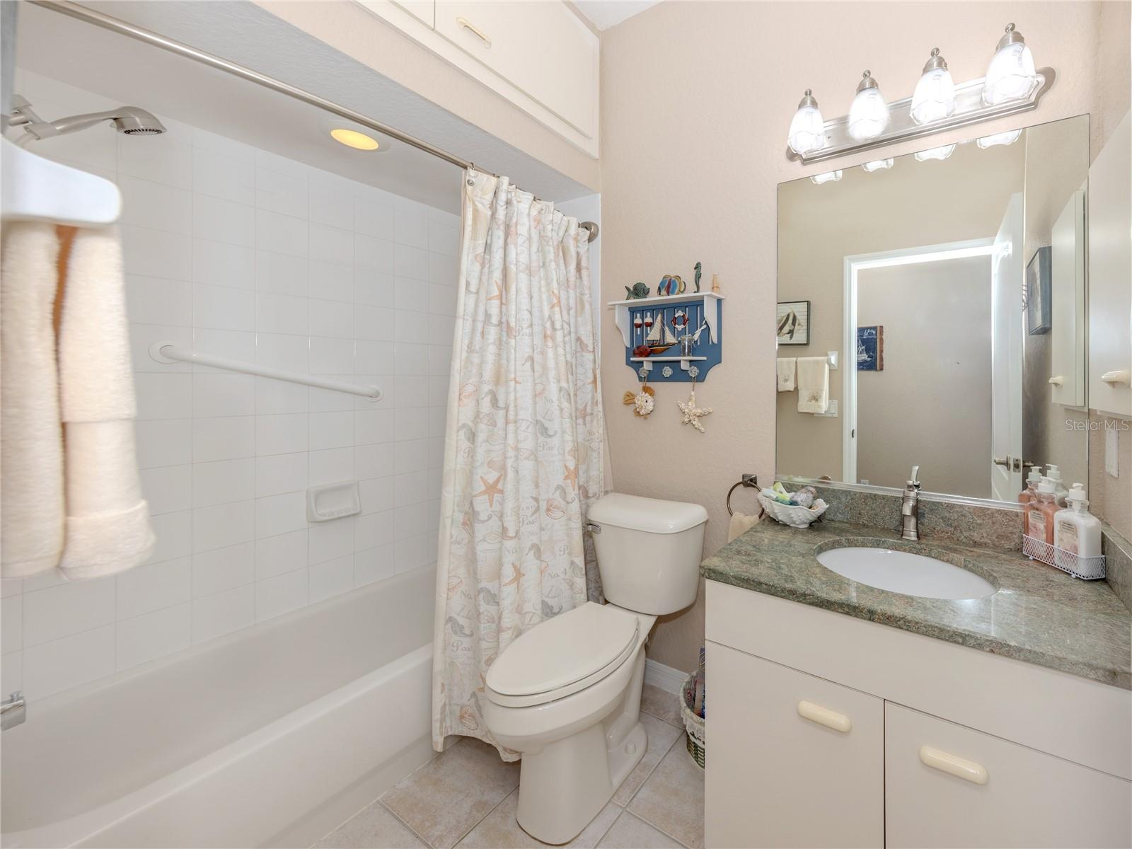 Image 21 of 47 For 1204 Berkshire Circle
